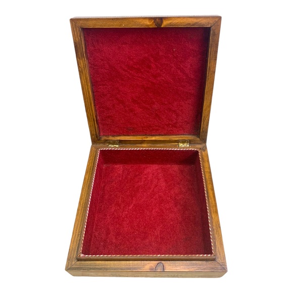 Mandala Boho Handcrafted Wood Velvet Lined Keepsake Box Decorative Case - Picture 3 of 8